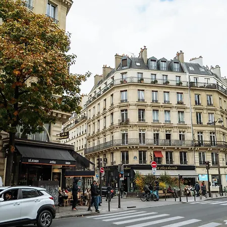 Apartment Near Notre Dame